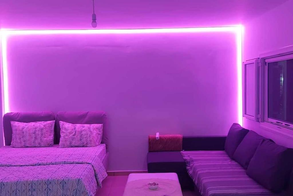 Monda Apartment Пирея Екстериор снимка